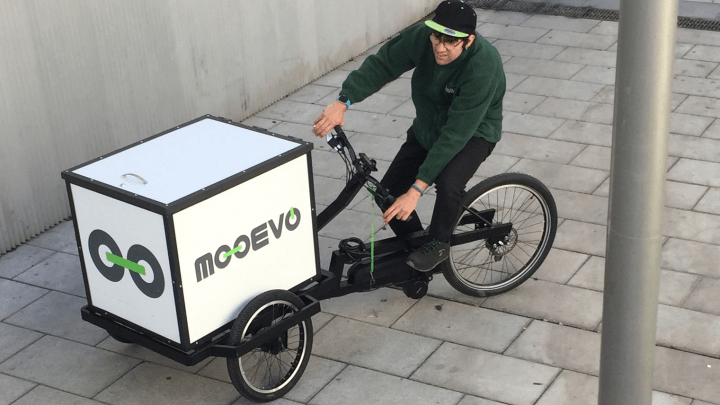 triciclo electrico carga